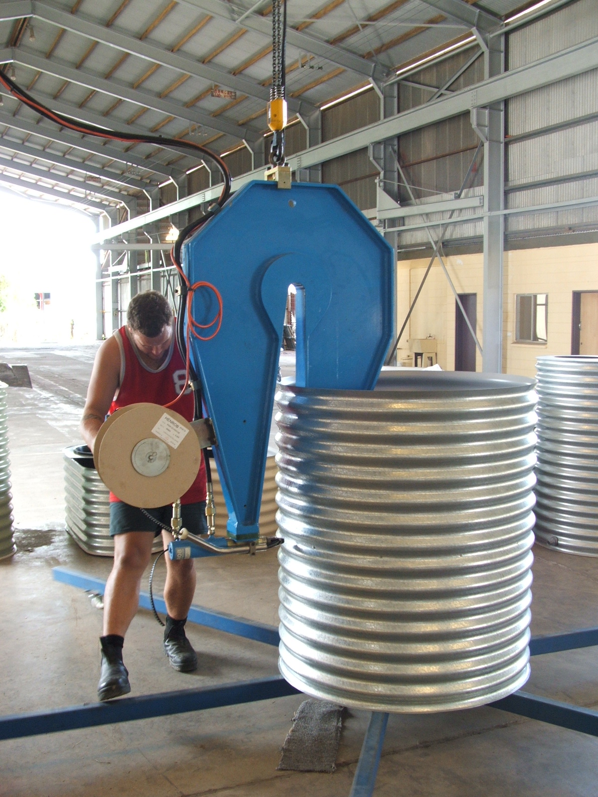 Water Tank Rigging Services, Engineering, Fabrication, Electrical — Syngineering